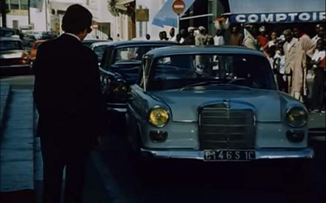 Mercedes-Benz 200