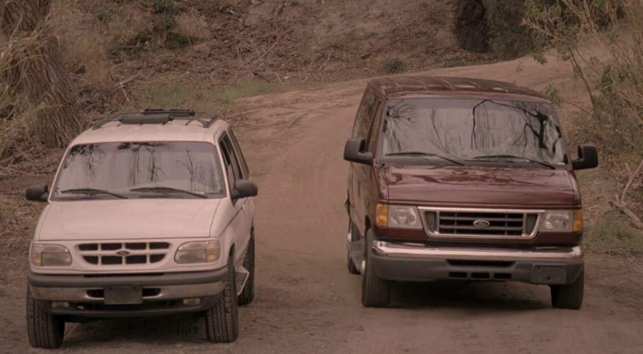 Ford E-350
