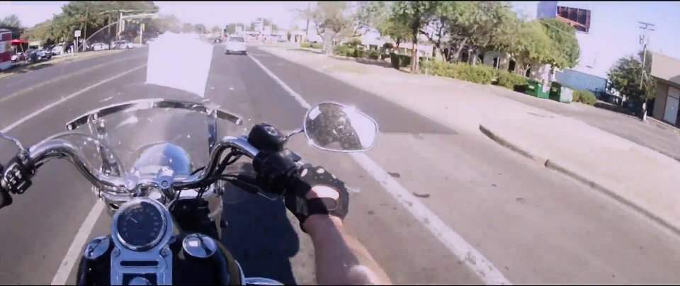 Harley-Davidson FLSTC Heritage Softail Classic in Sunset Song