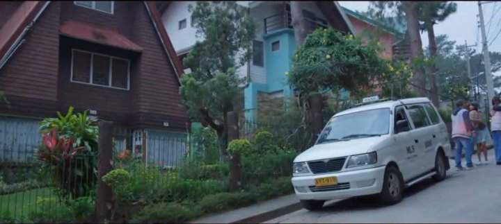 Mitsubishi Adventure