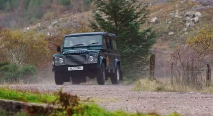 Land-Rover Defender 110 Station Wagon