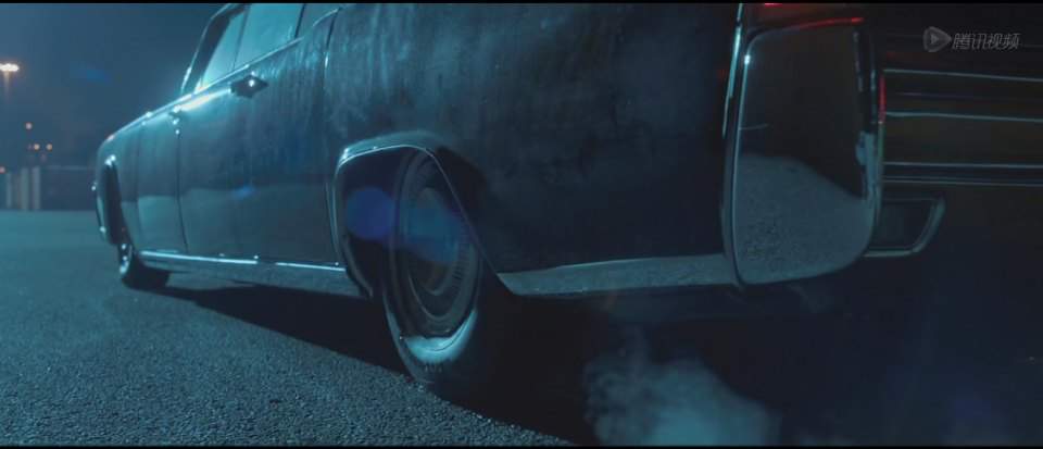 Lincoln Continental Executive Limousine