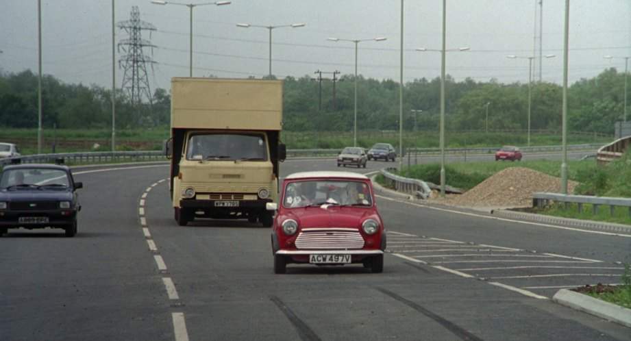 Austin Metro 310