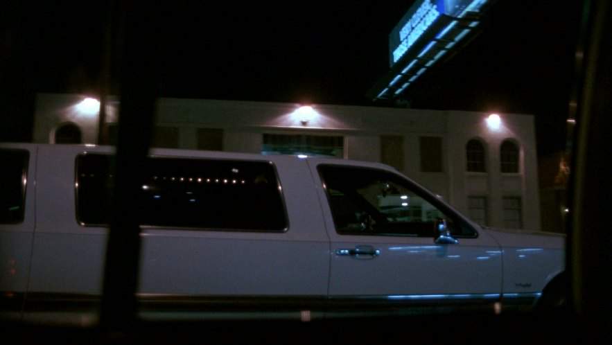Lincoln Town Car Stretched Limousine
