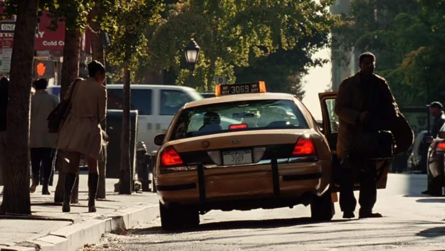 Ford Crown Victoria
