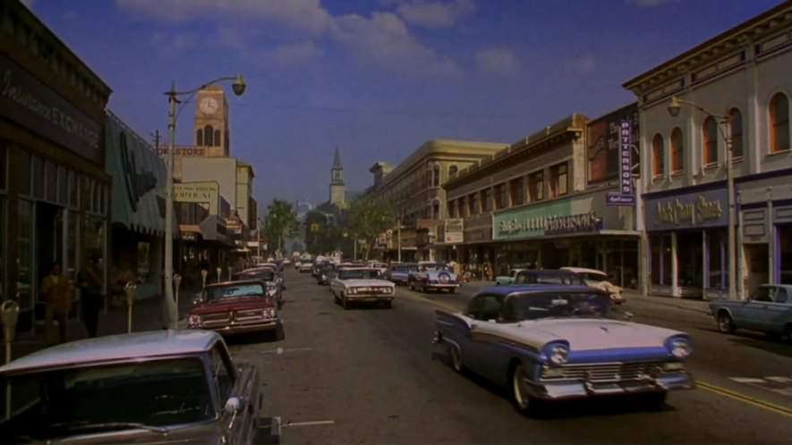 Ford Fairlane 500