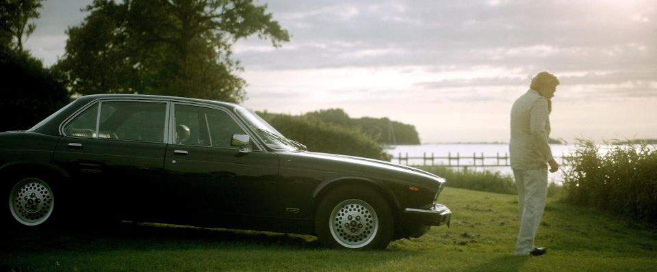 Jaguar XJ12