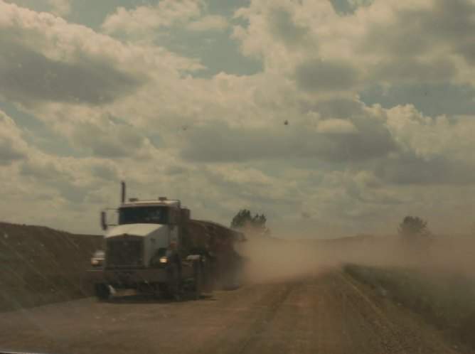 Kenworth T-800