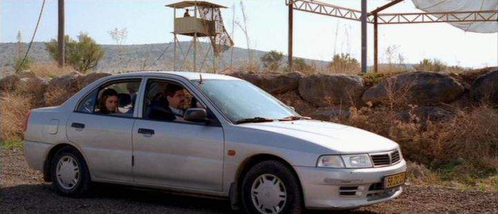 Mitsubishi Lancer