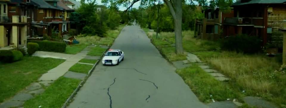 Ford Crown Victoria