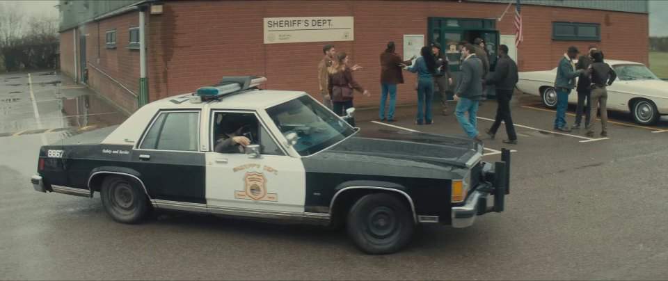 Ford LTD Crown Victoria