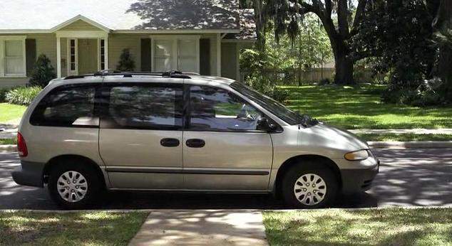 Plymouth Voyager