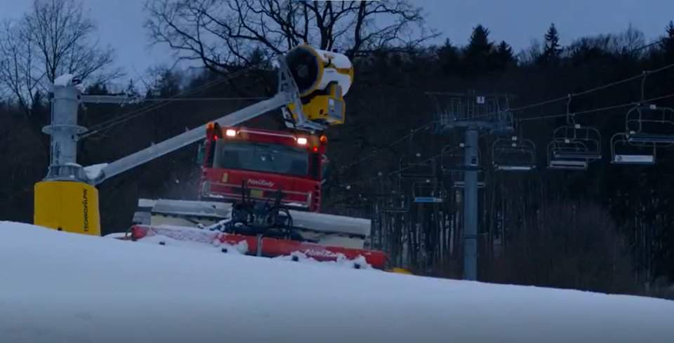 PistenBully 