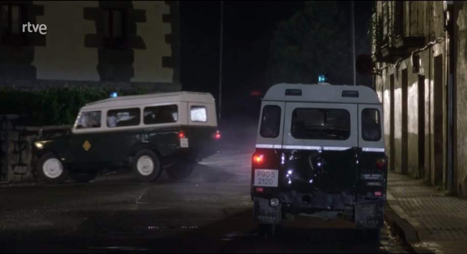 Land-Rover Santana 109'' Series III