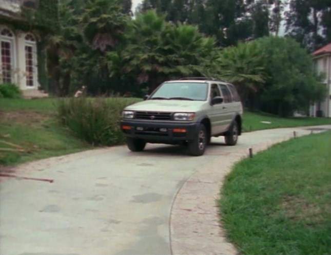 1996 Nissan Pathfinder in Illicit Lovers