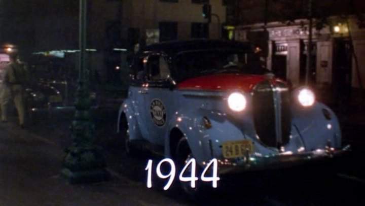 Plymouth De Luxe