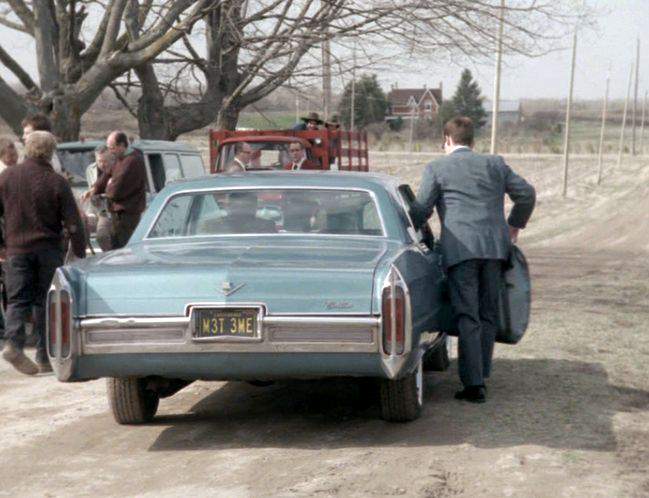 Cadillac Coupe DeVille