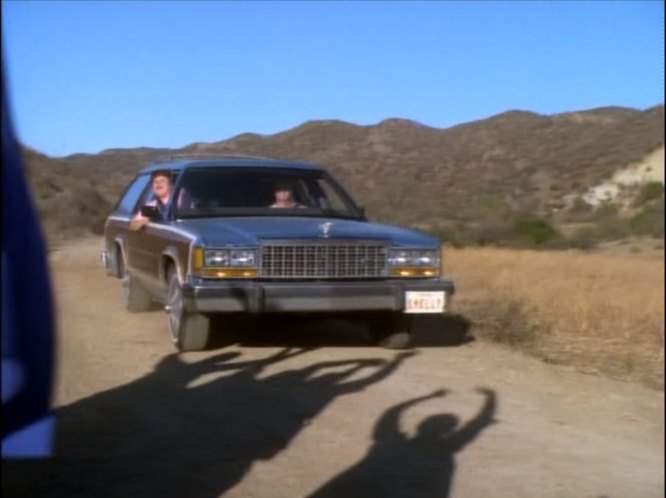 Ford LTD Country Squire