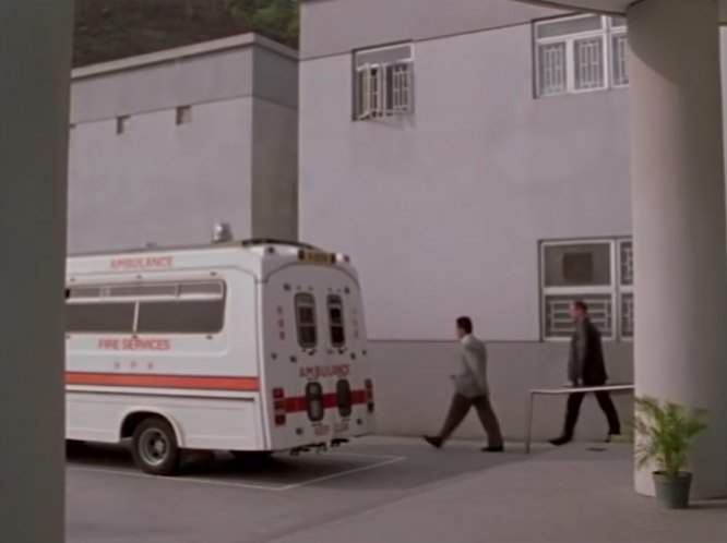Mercedes-Benz 310 Ambulance