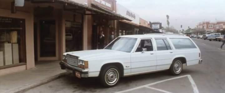 Ford LTD Crown Victoria Wagon