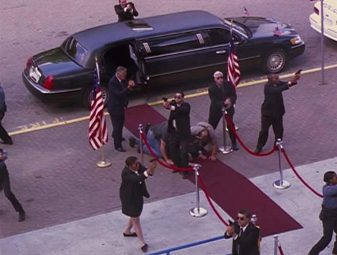 Lincoln Town Car Stretched Limousine