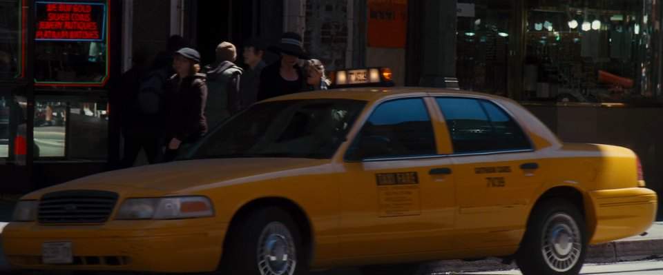 Ford Crown Victoria