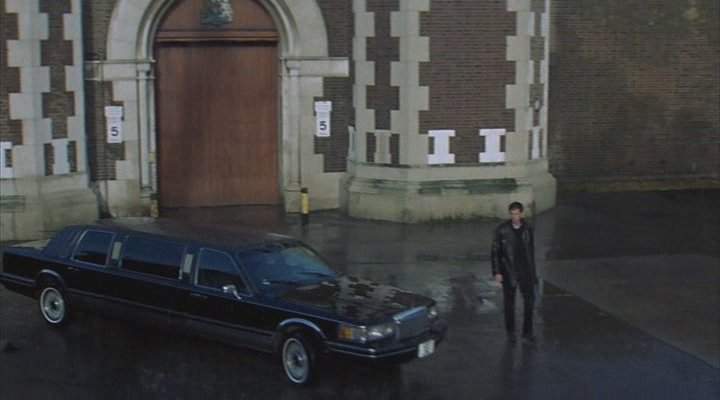 Lincoln Town Car Stretched Limousine