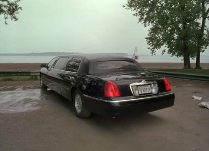 Lincoln Town Car Stretched Limousine