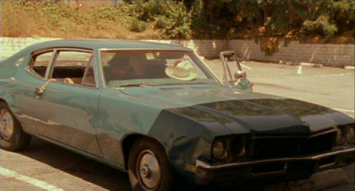 1972 Buick Skylark in Fast Sofa