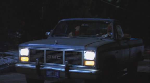 1985 GMC C-1500 in Prancer Returns