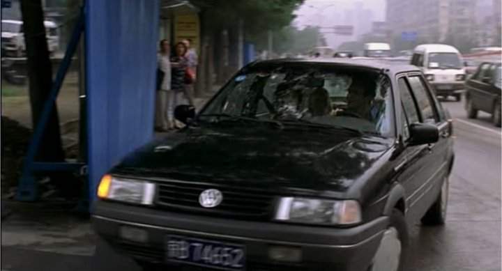 Shanghai-Volkswagen Santana 2000 B2