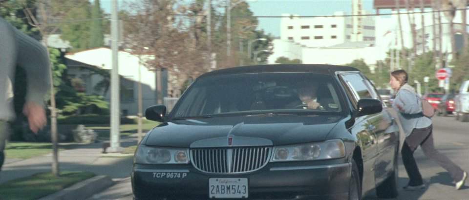 Lincoln Town Car Stretched Limousine
