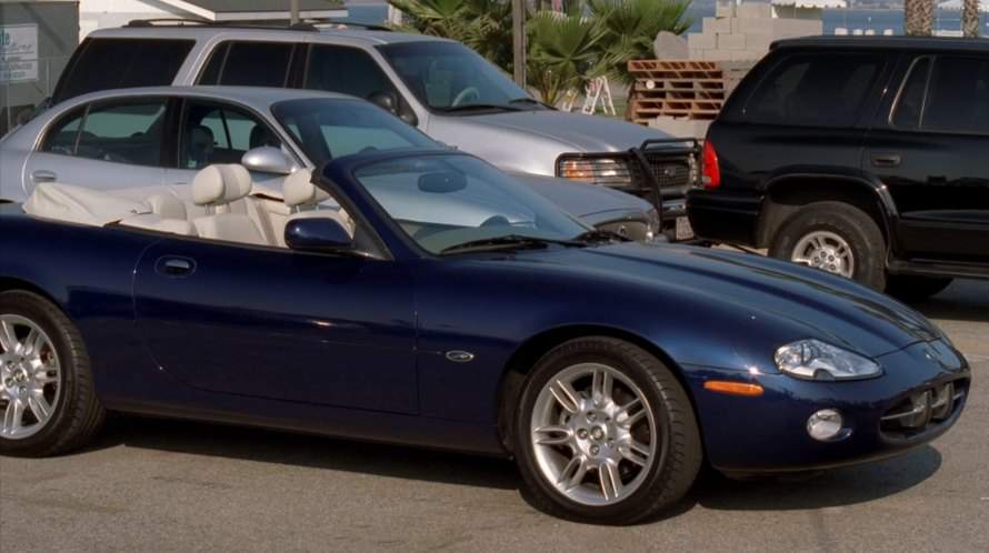 Jaguar XK8