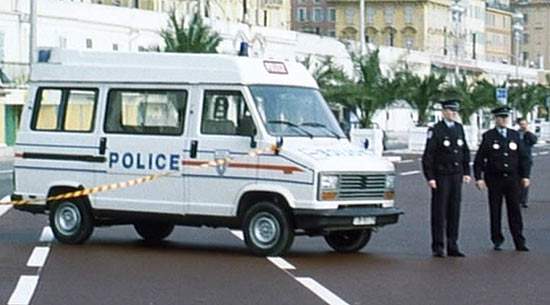 Peugeot J5