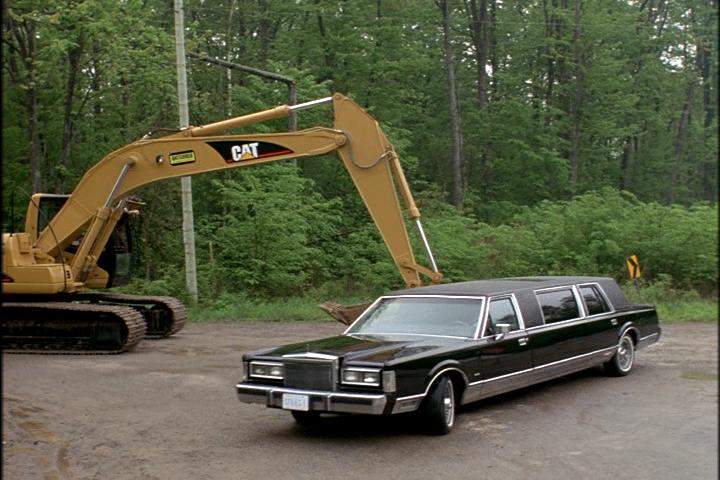 Lincoln Town Car Stretched Limousine