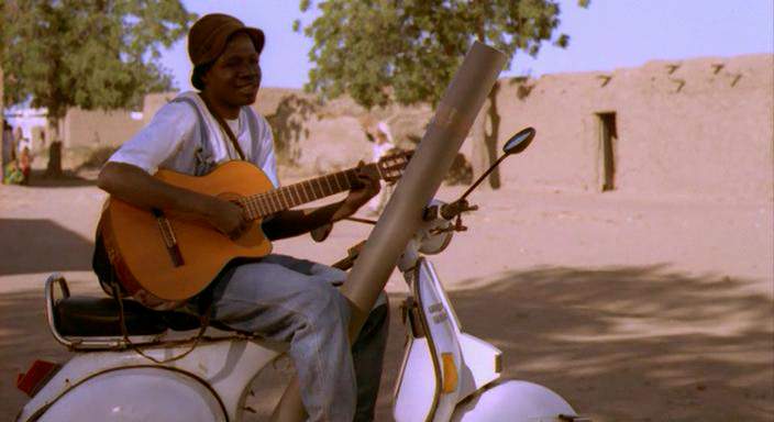 Piaggio Vespa PX 125 in Abouna