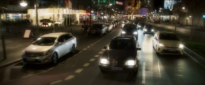 Mercedes-Benz 