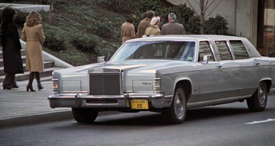 Lincoln Continental Executive Limousine