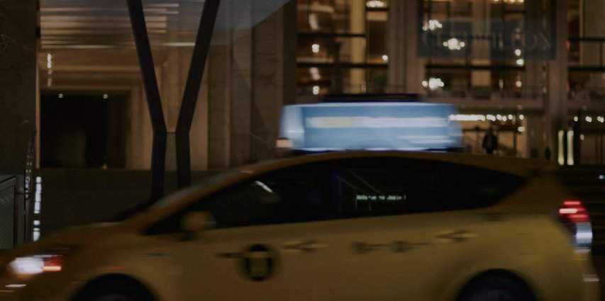 Toyota Prius v