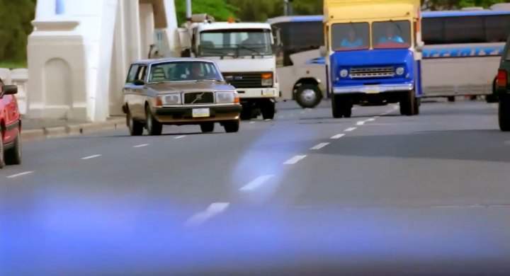 Volvo 240