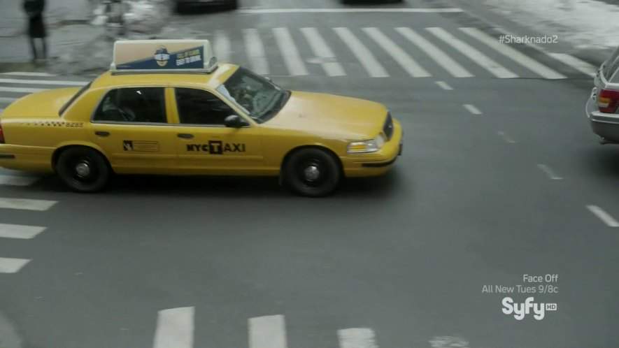 Ford Crown Victoria