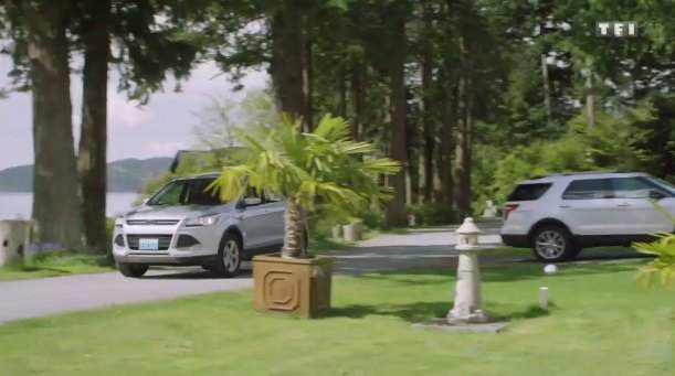 2011 Ford Explorer in Perfect Match