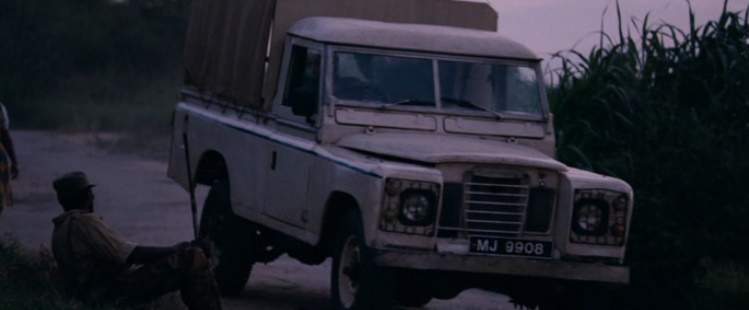 Land-Rover 109'' Series III Pickup