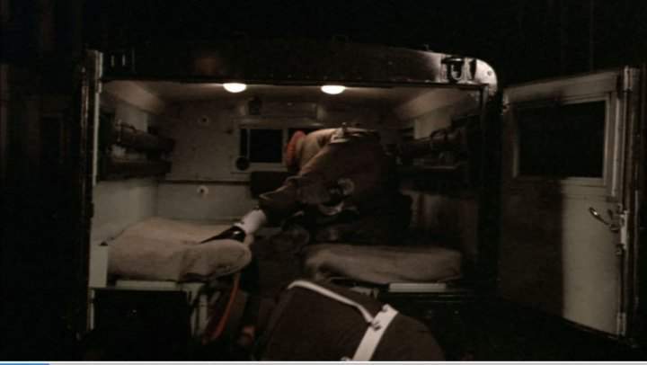 Land-Rover 109'' Series II Military Ambulance