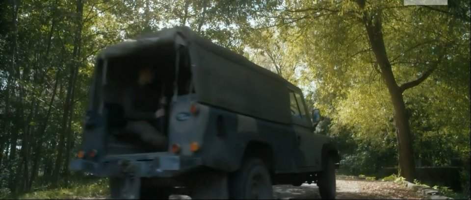 Land-Rover Defender 110