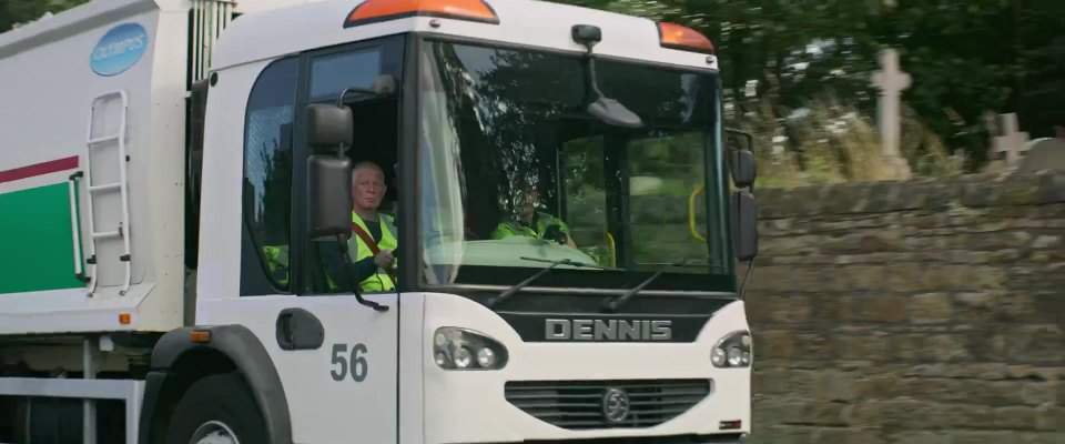 Dennis Elite