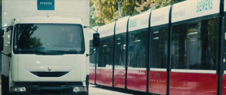 Renault Midlum