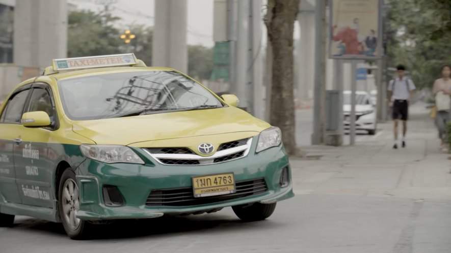Toyota Corolla Altis