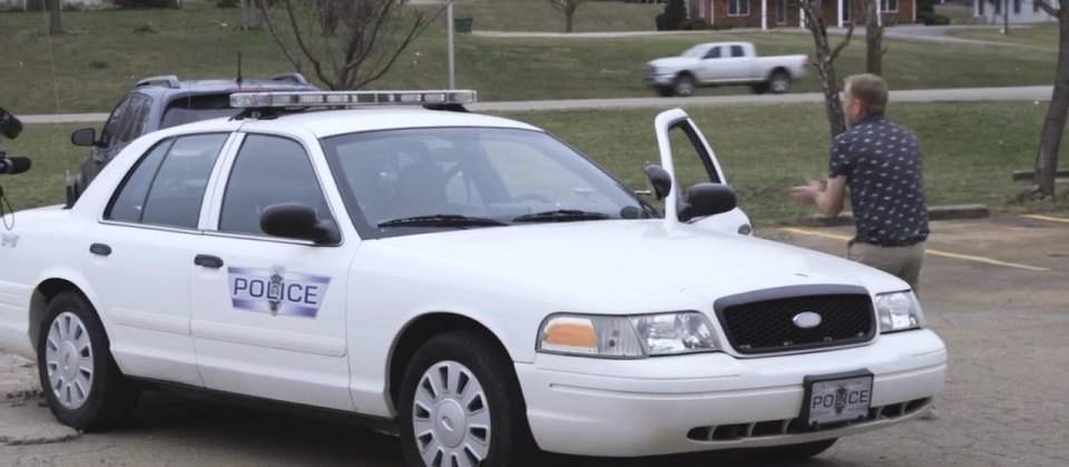 Ford Crown Victoria