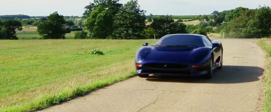 Jaguar XJ220